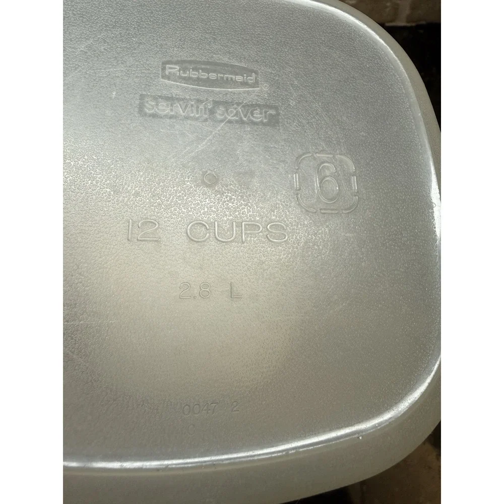 4 pc Rubbermaid Servin Saver Food Storage Container Canister Set Almond 5-6-7-8